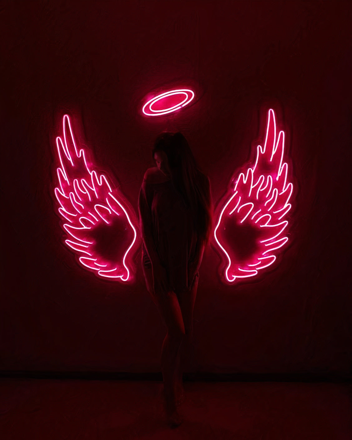 ANGEL WINGS WITH HALO NEON SIGN by Neon.Outshine 