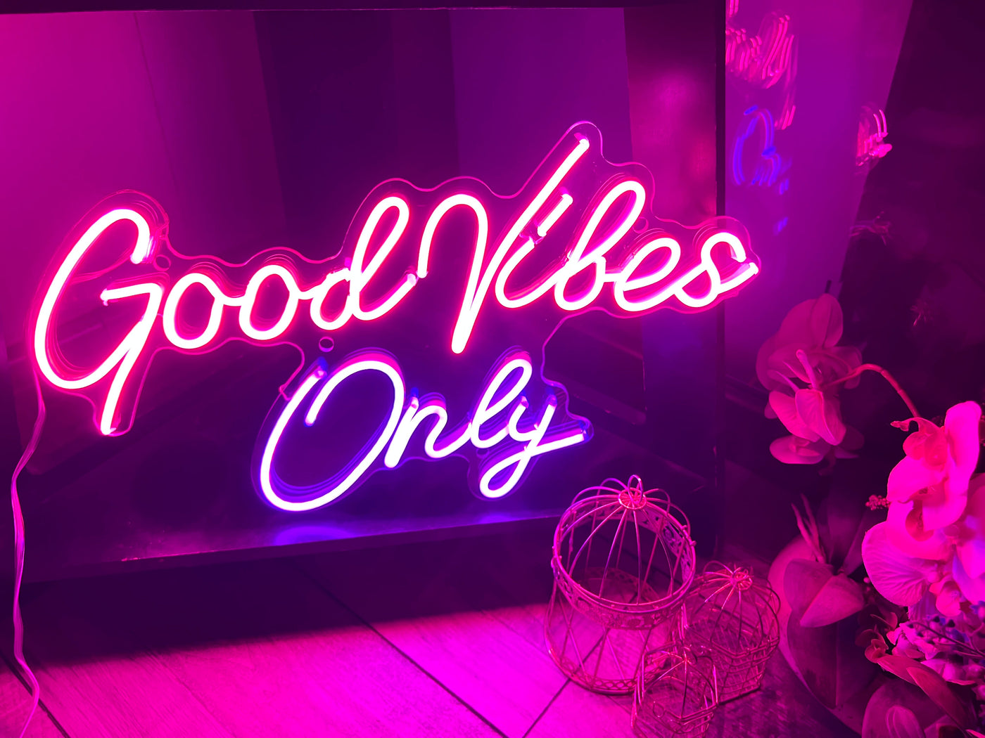 Good Vibes Only neon sign by Neon.Outshine -  perfect for bedrooms, living rooms, events, or inspirational décor 